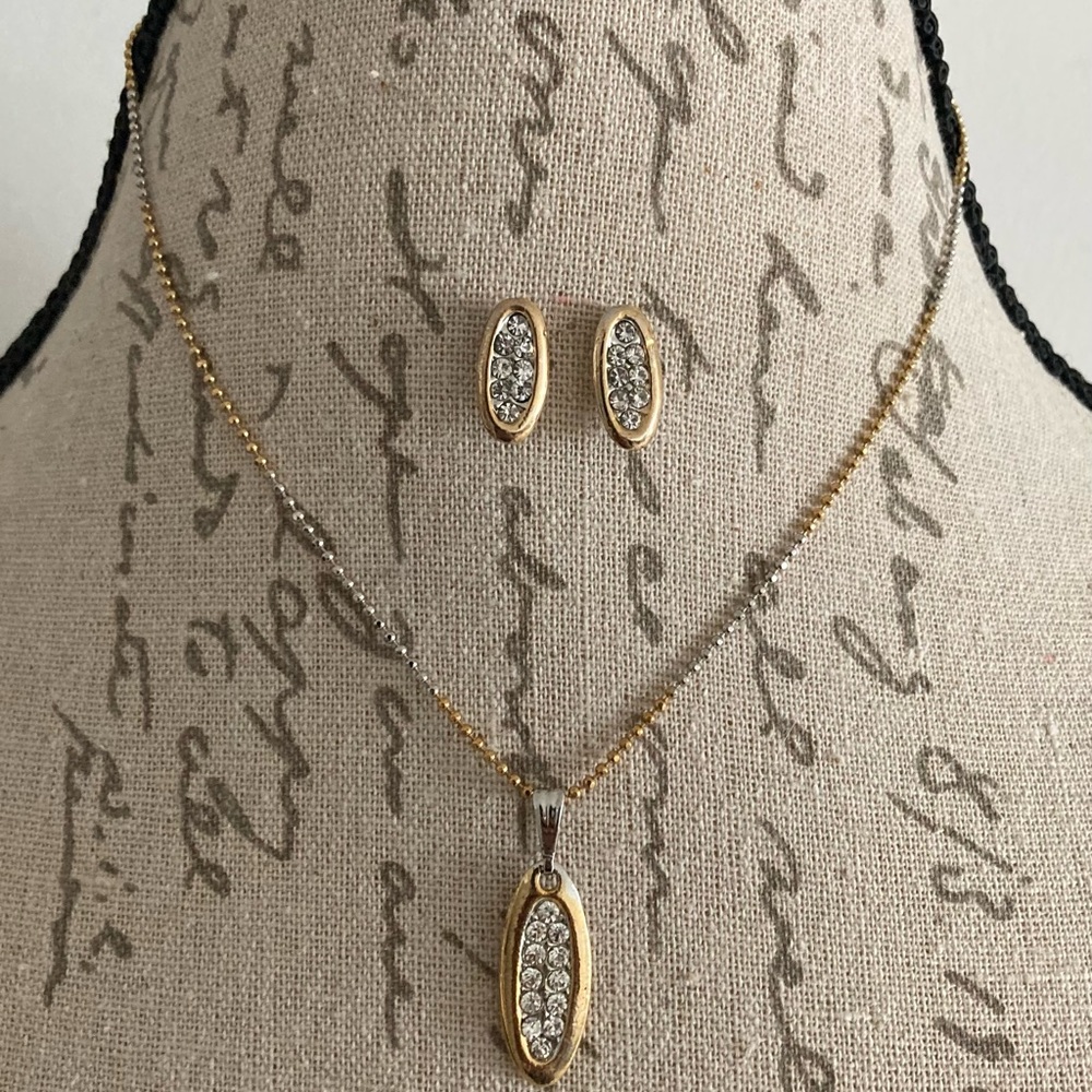 Vintage Gold Necklace and Earrings Set